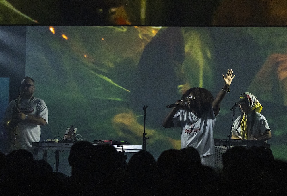 Gayance crop of MUTEK26_20250821_ Gayance (VJ Isotone)_©FrédériqueMénard-Aubin_.jpg -5607