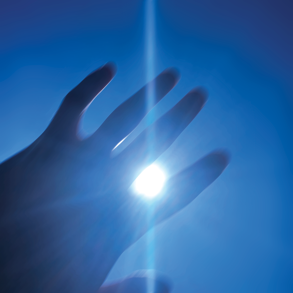 DAVID_AUGUST_HYMNS_ALBUM_FRONT (1000×1000)