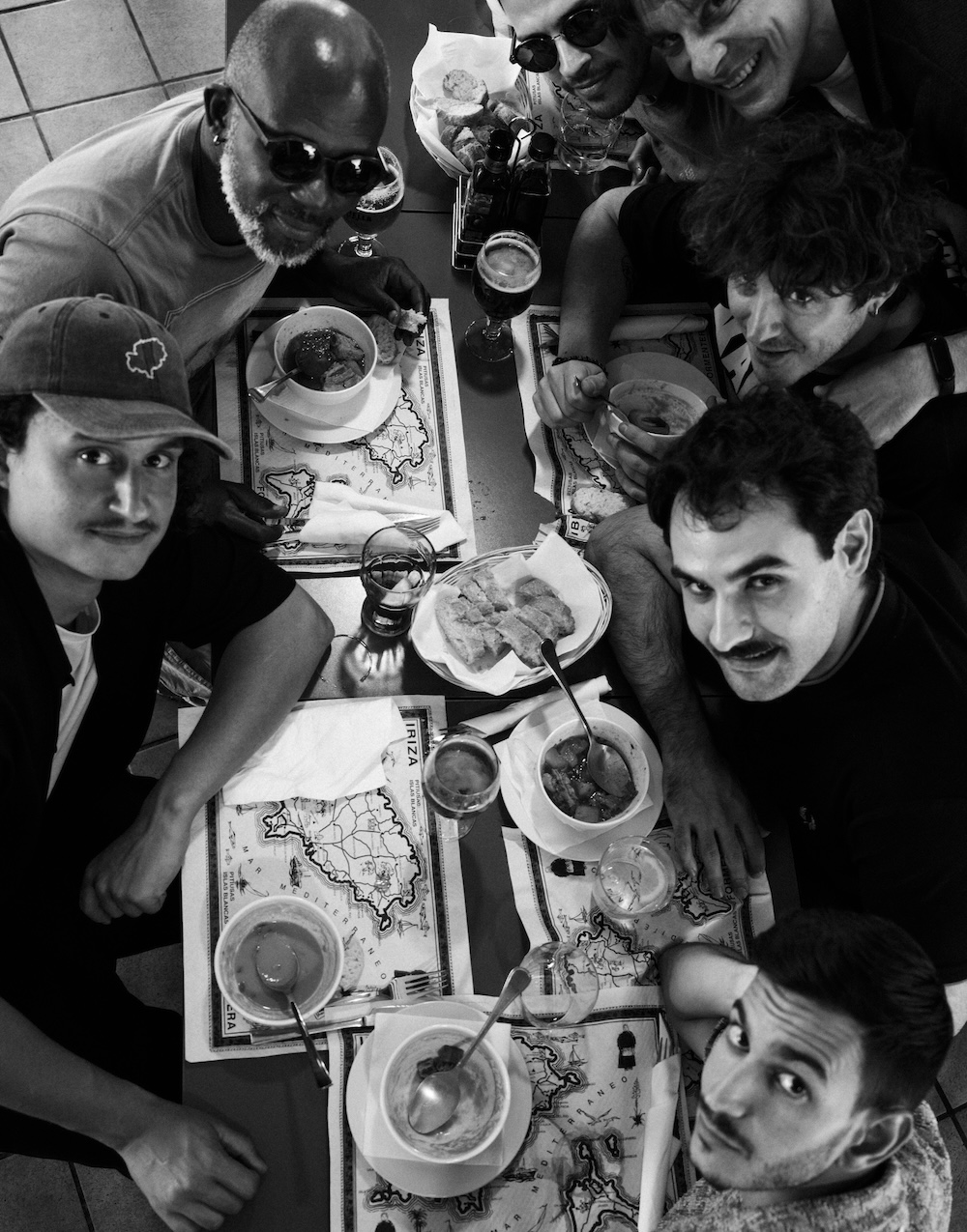VR_The_Illusion_Band_high_06